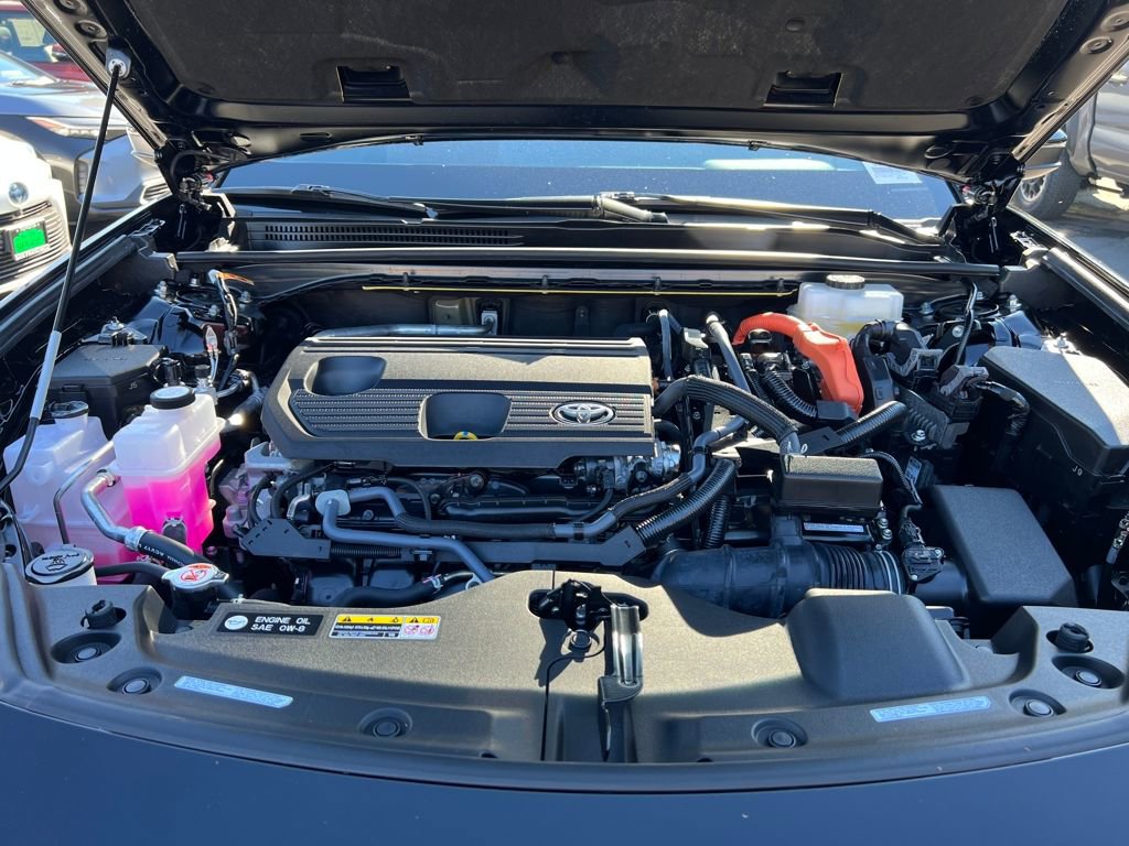 Certified 2025 Toyota Crown Signia XLE image 47