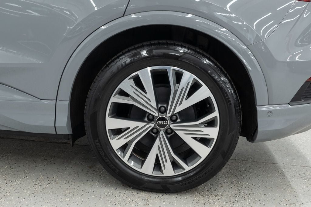 Used 2023 Audi Q4 e-tron Premium Plus w/ Premium Plus RWD image 37