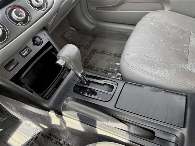 Used 2005 Toyota Camry LE FWD image 15