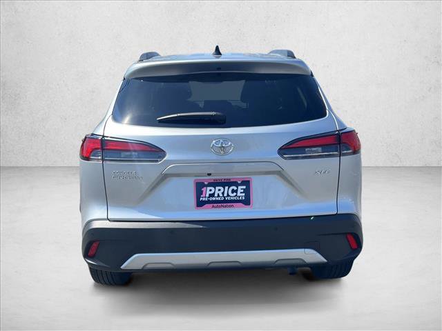 Certified 2025 Toyota Corolla Cross XLE image 6