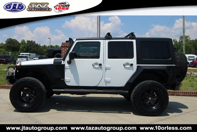 Used 2017 Jeep Wrangler Unlimited Sport w/ Quick Order Package 24S AWD/4WD image 4