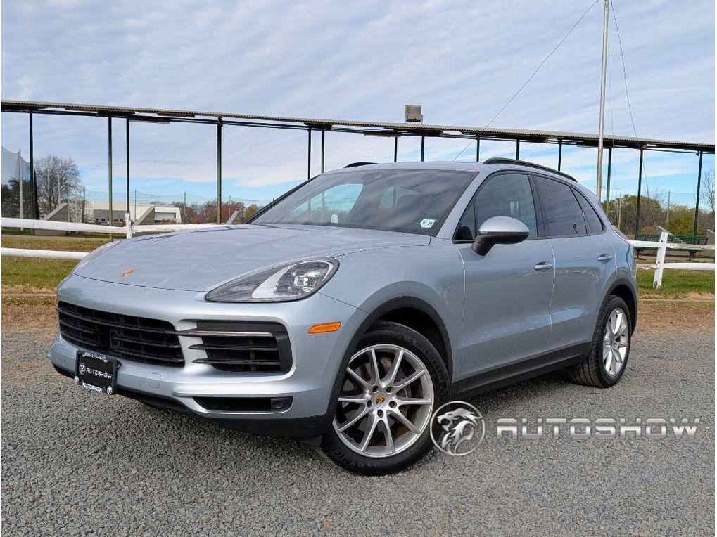 Used 2020 Porsche Cayenne image 1