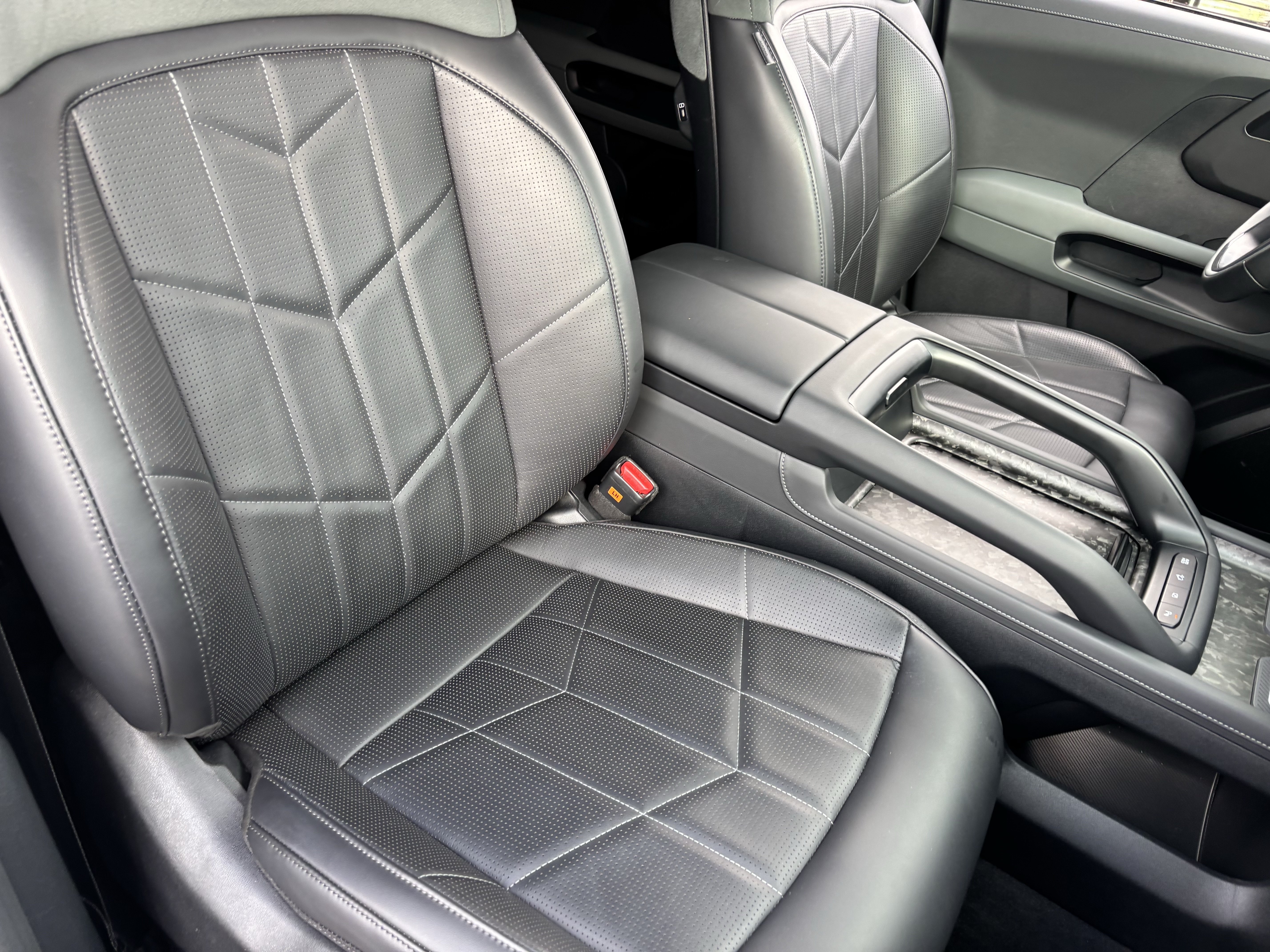 Used 2027 Kia Telluride SX Prestige X-Pro AWD/4WD image 8