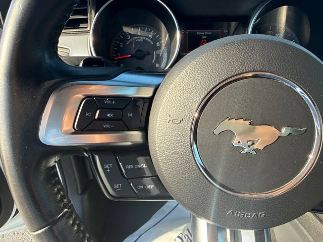Used 2020 Ford Mustang GT Premium w/ Black Accent Package RWD image 19