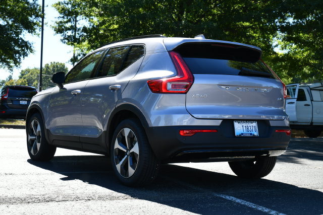 New 2026 Volvo XC40 B5 Core w/ Protection Package Premier AWD/4WD image 5