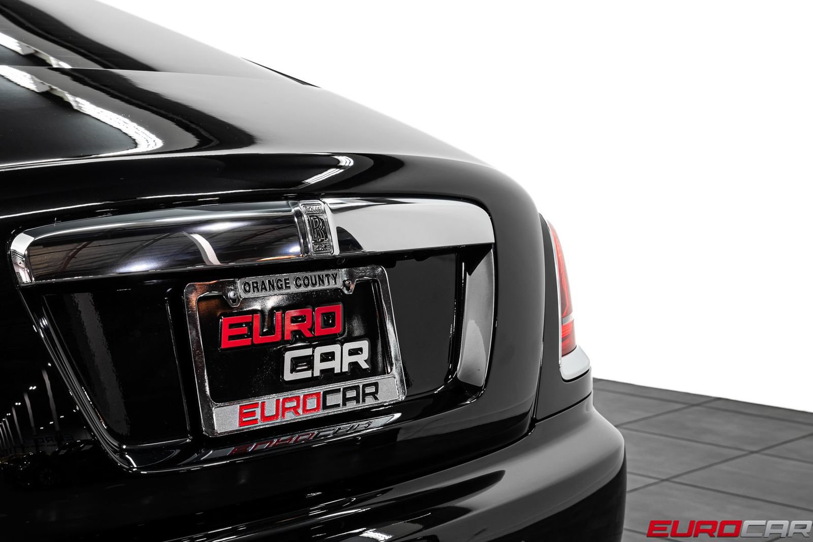 Used 2019 Rolls-Royce Wraith RWD image 18