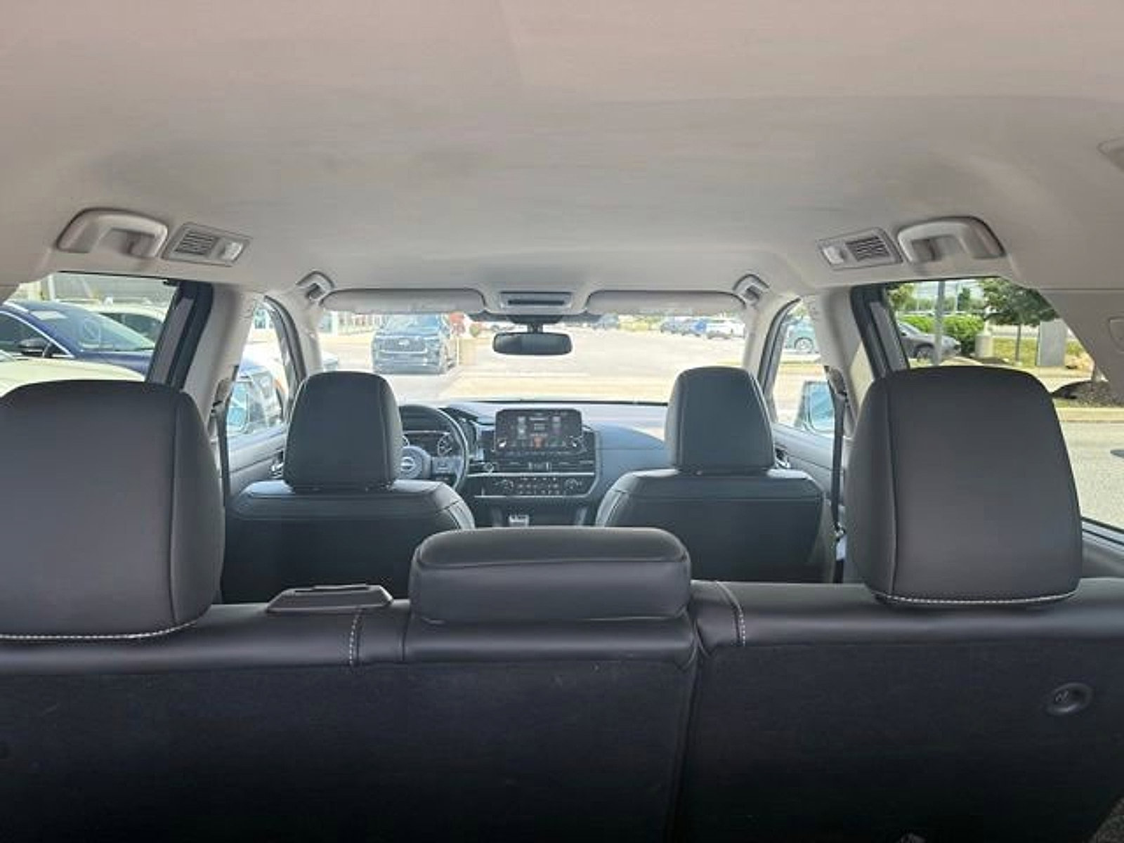 Used 2022 Nissan Pathfinder SL w/ Lighting Package (N92) AWD/4WD image 20