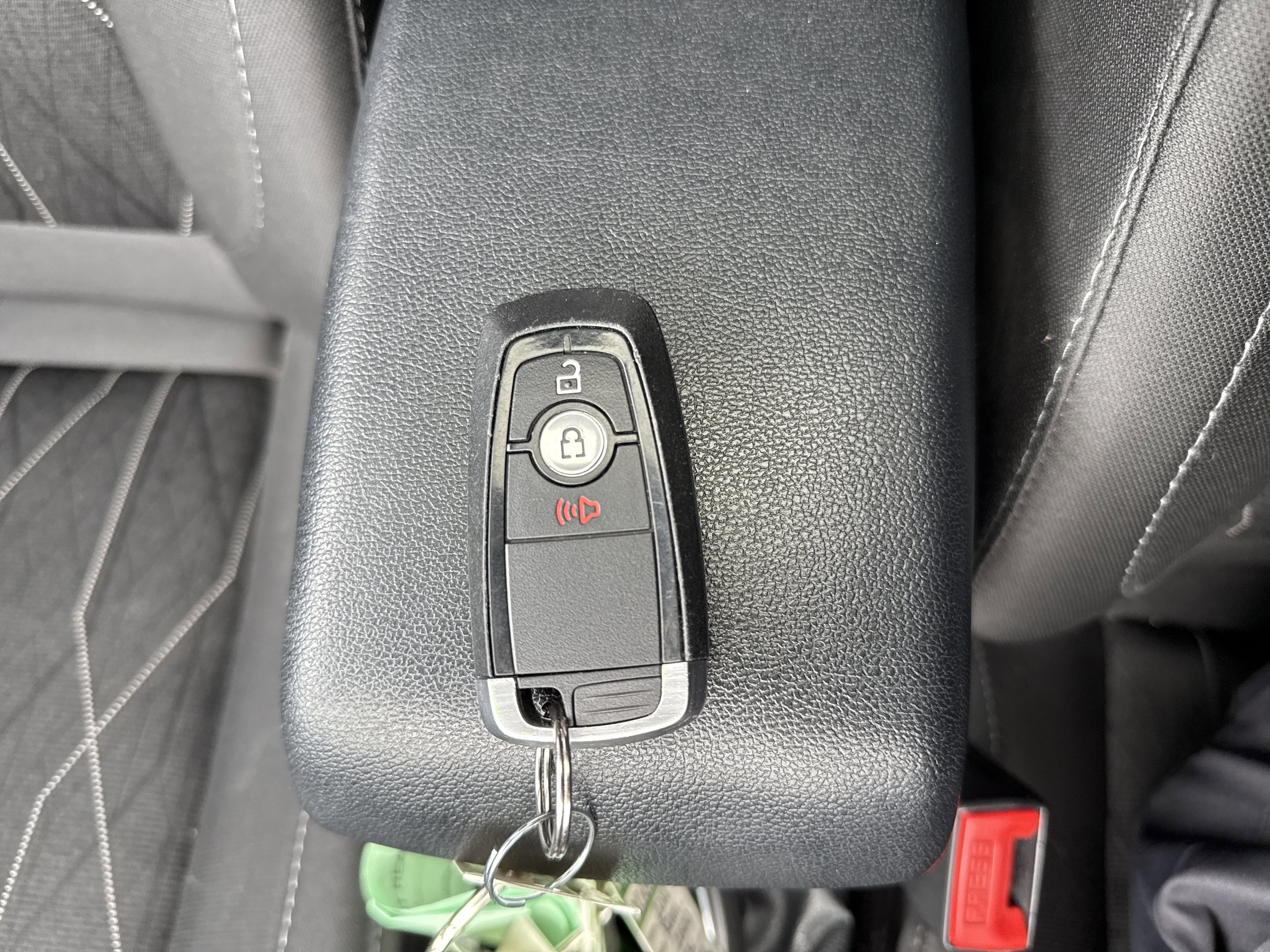 Used 2021 Ford EcoSport SE image 26