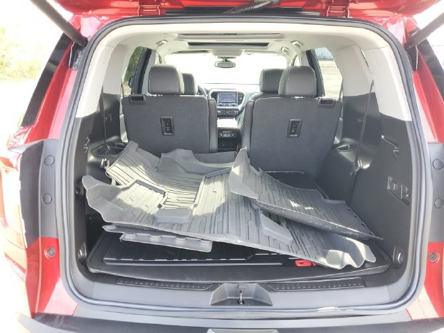 Certified 2023 GMC Acadia SLT w/ Preferred Package AWD/4WD image 8