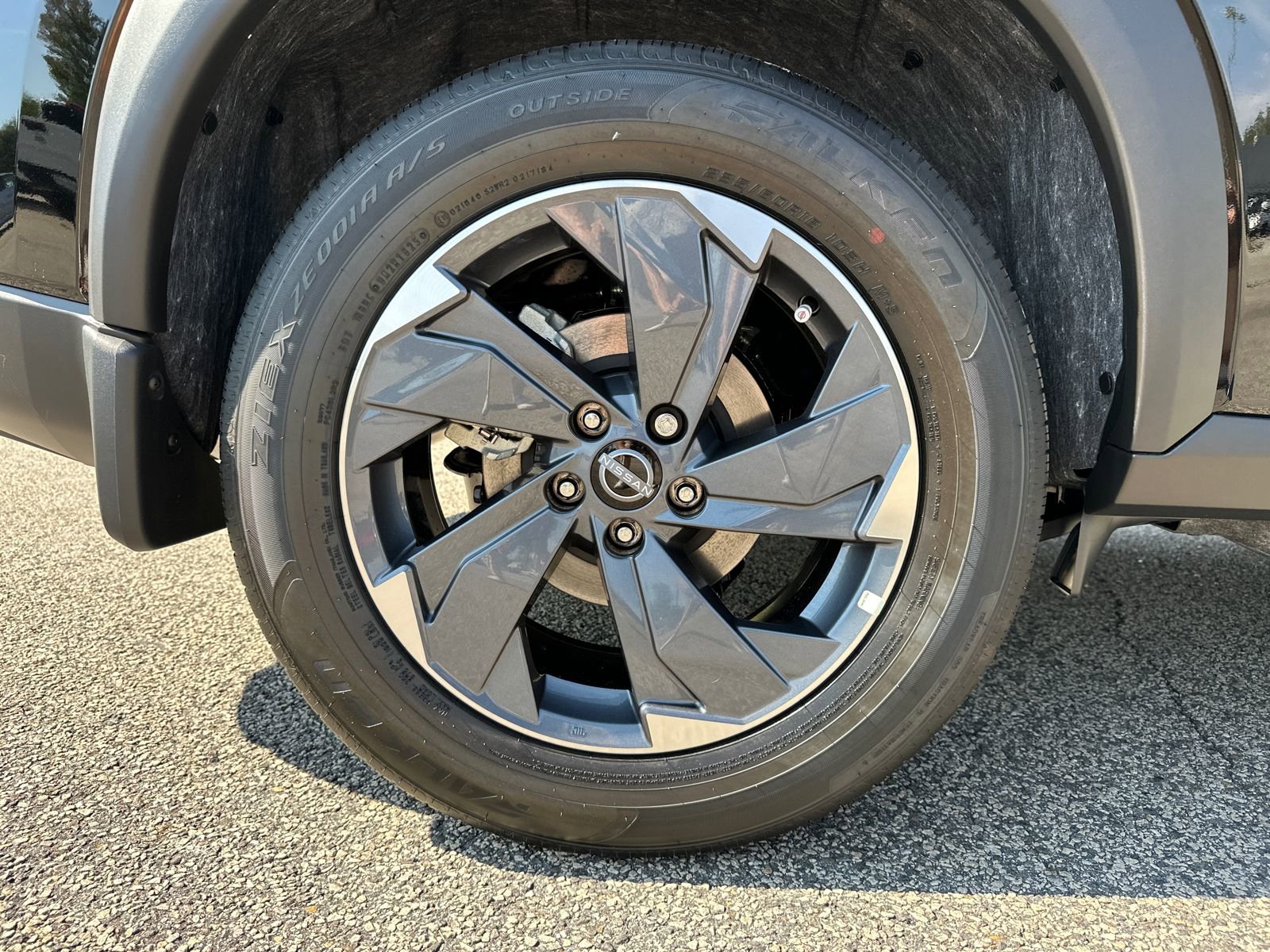 New 2026 Nissan Rogue SV image 17