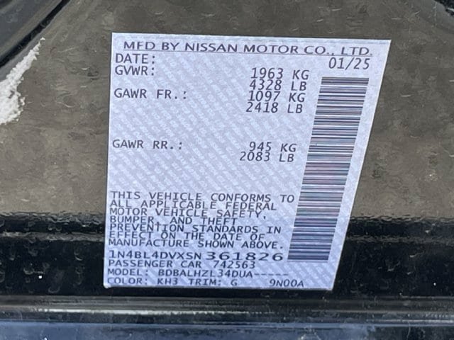 Used 2025 Nissan Altima 2.5 SV FWD image 28