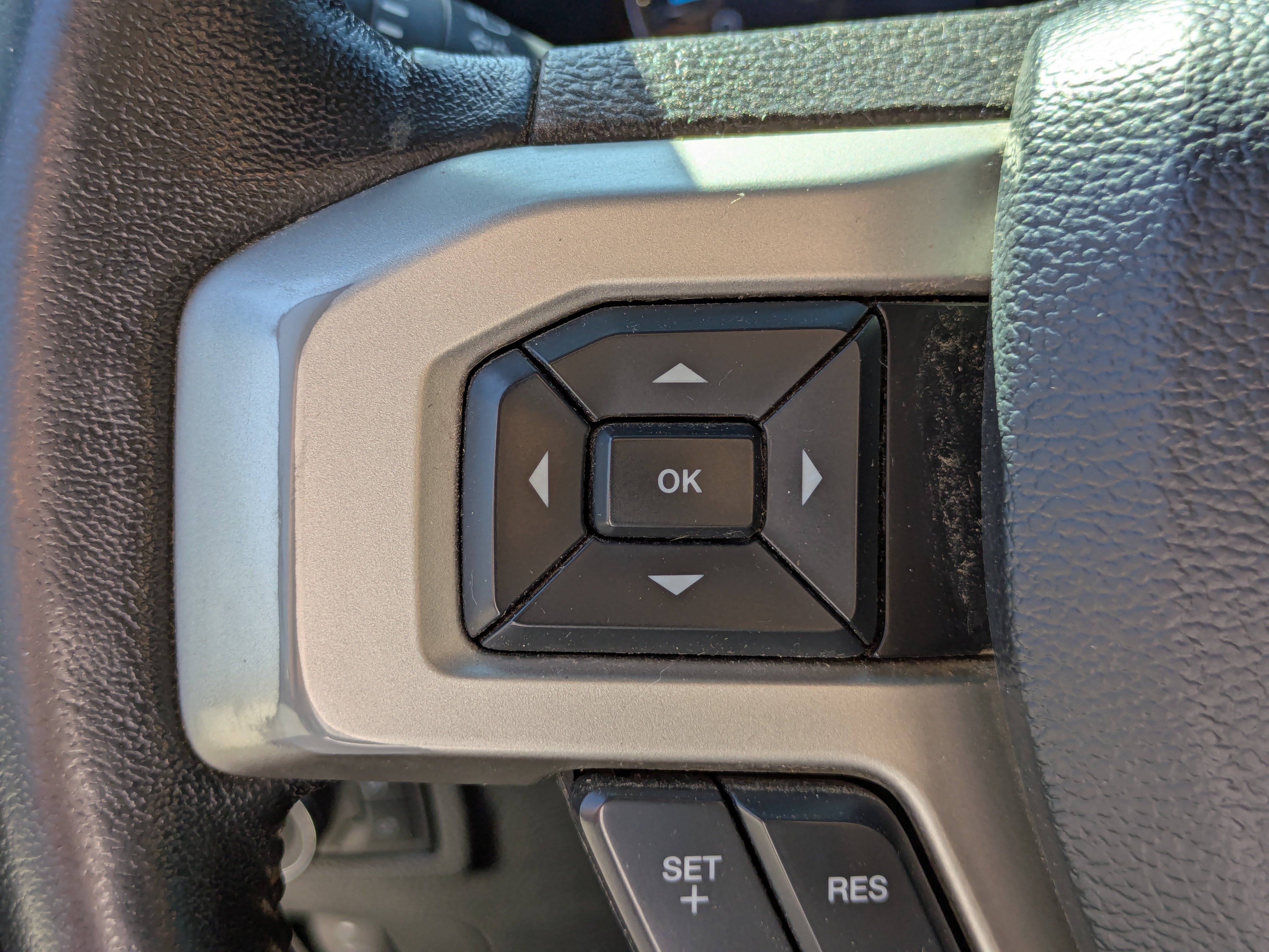 Used 2019 Ford F250 Lariat w/ Chrome Package AWD/4WD image 24