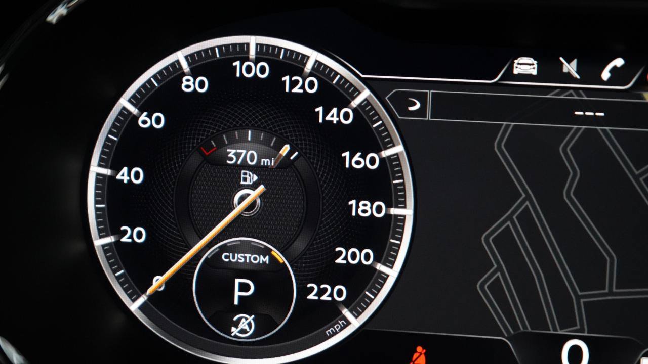 Used 2024 Bentley Continental GT V8 AWD/4WD image 69
