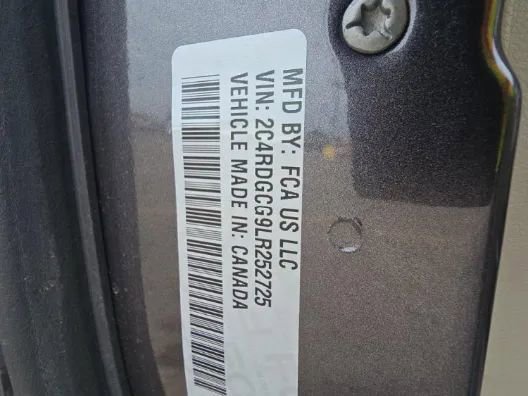 Used 2020 Dodge Grand Caravan SXT image 16