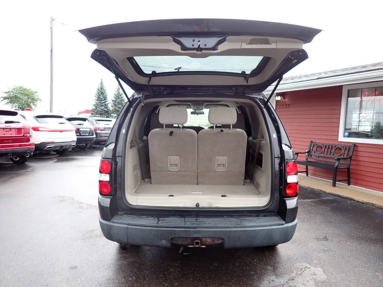Used 2007 Ford Explorer XLT AWD/4WD image 5