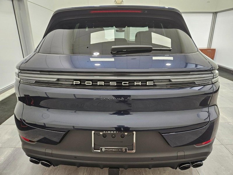 New 2026 Porsche Cayenne S image 6