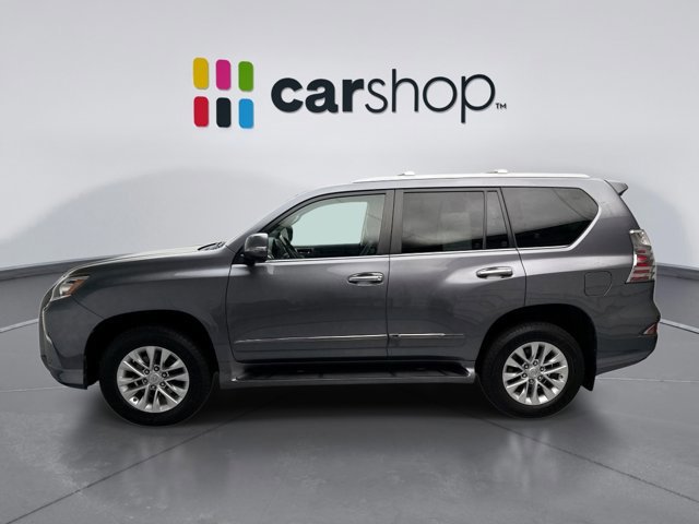 Used 2018 Lexus GX 460 image 2