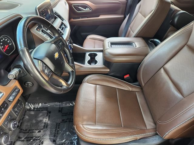 Used 2021 Chevrolet Tahoe High Country w/ Premium Package AWD/4WD image 4