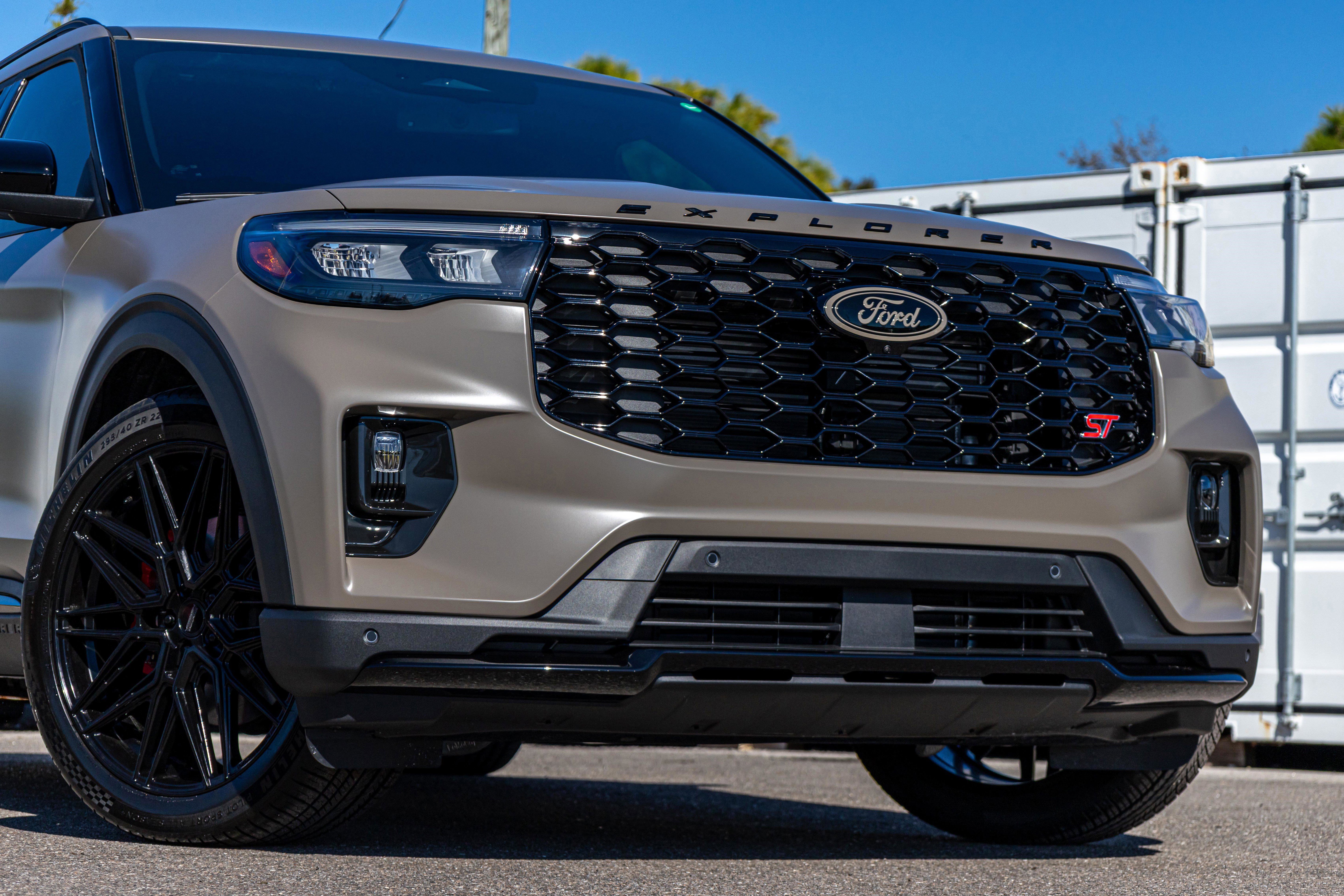 New 2026 Ford Explorer ST w/ Sun And Sound Package image 14