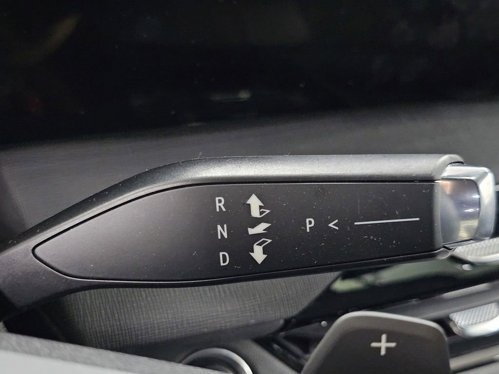 Used 2025 Buick Enclave Preferred image 33