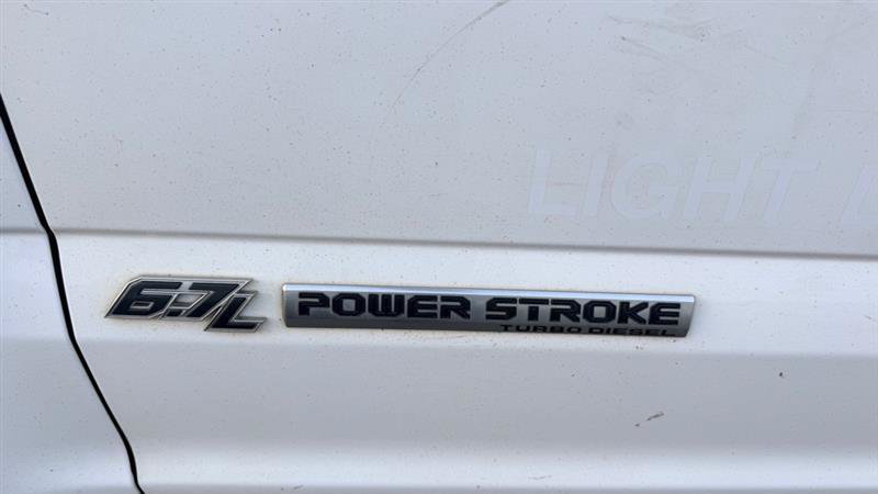 Used 2017 Ford F250 XL w/ Power Equipment Group AWD/4WD image 24