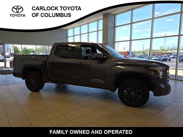 Used 2025 Toyota Tundra Platinum AWD/4WD image 5