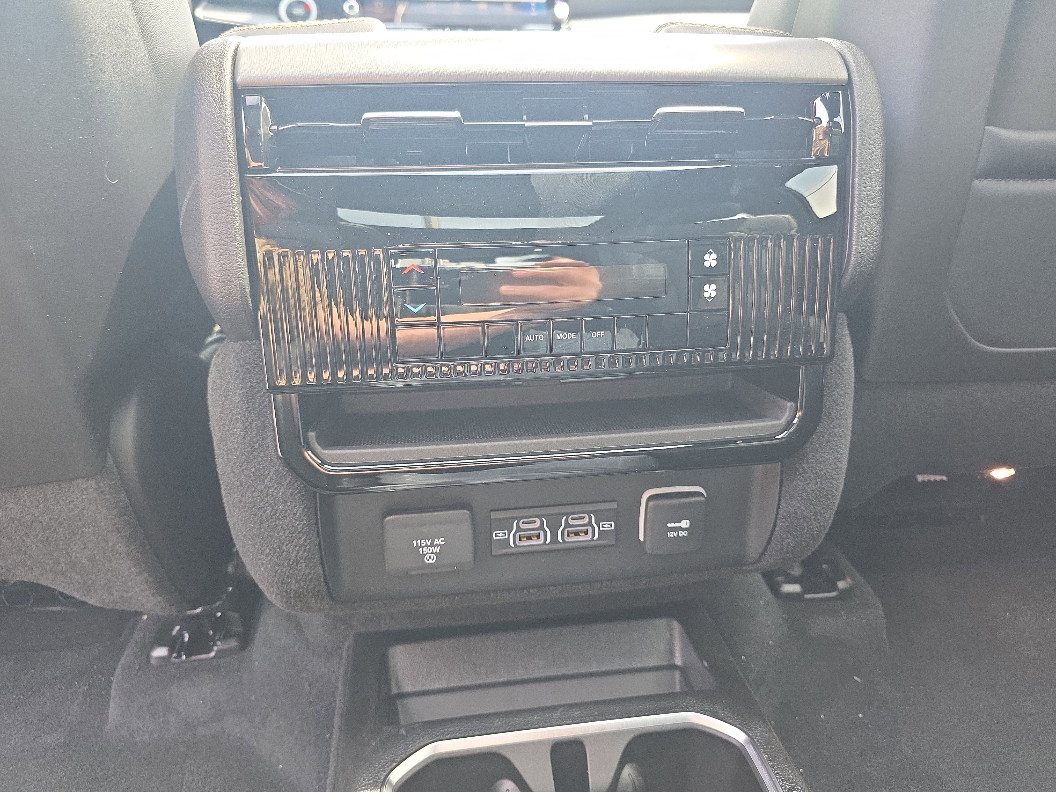New 2026 Jeep Grand Wagoneer 4WD image 21