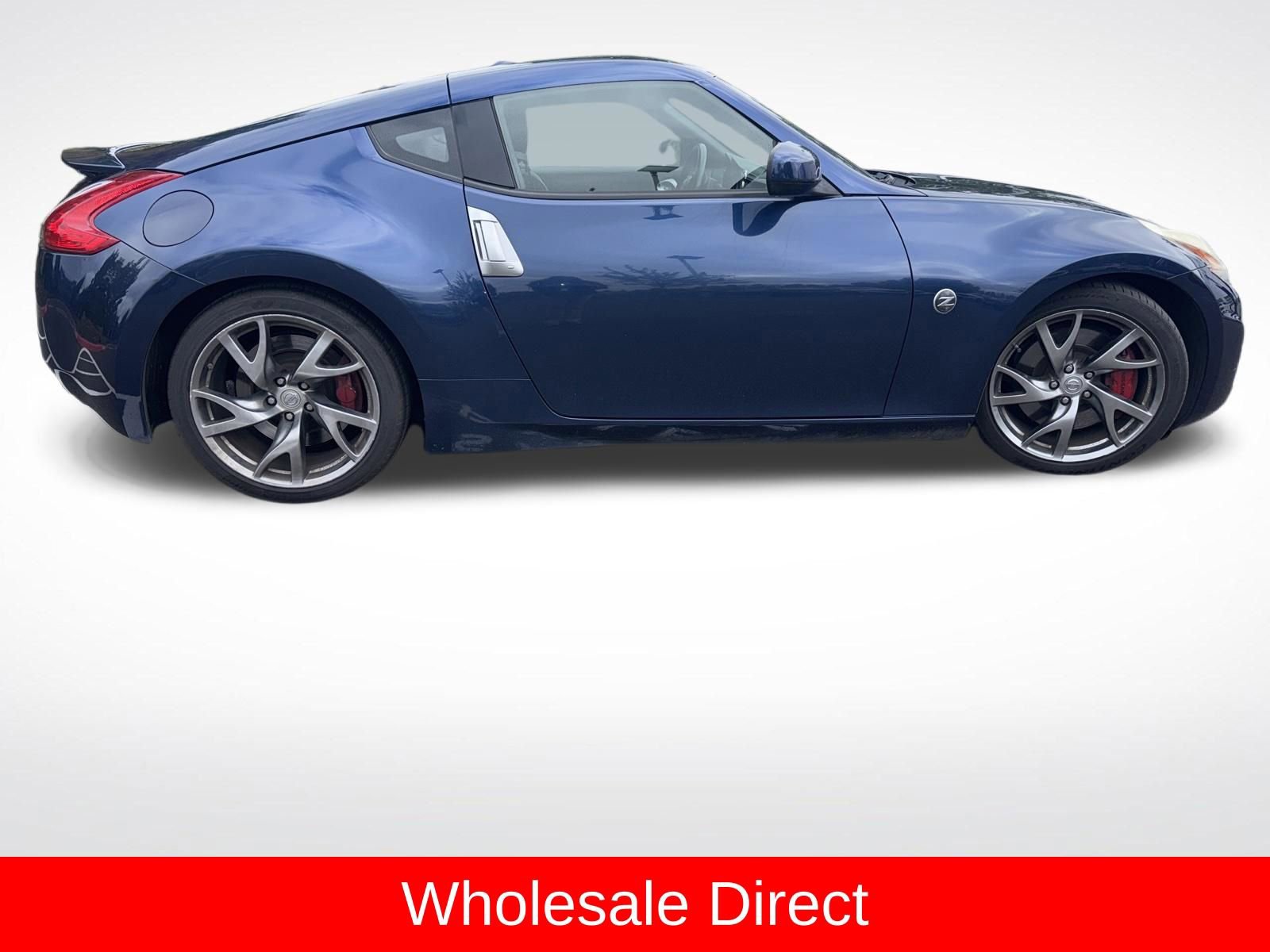 Used 2013 Nissan 370Z Touring w/ Sport Pkg RWD image 2
