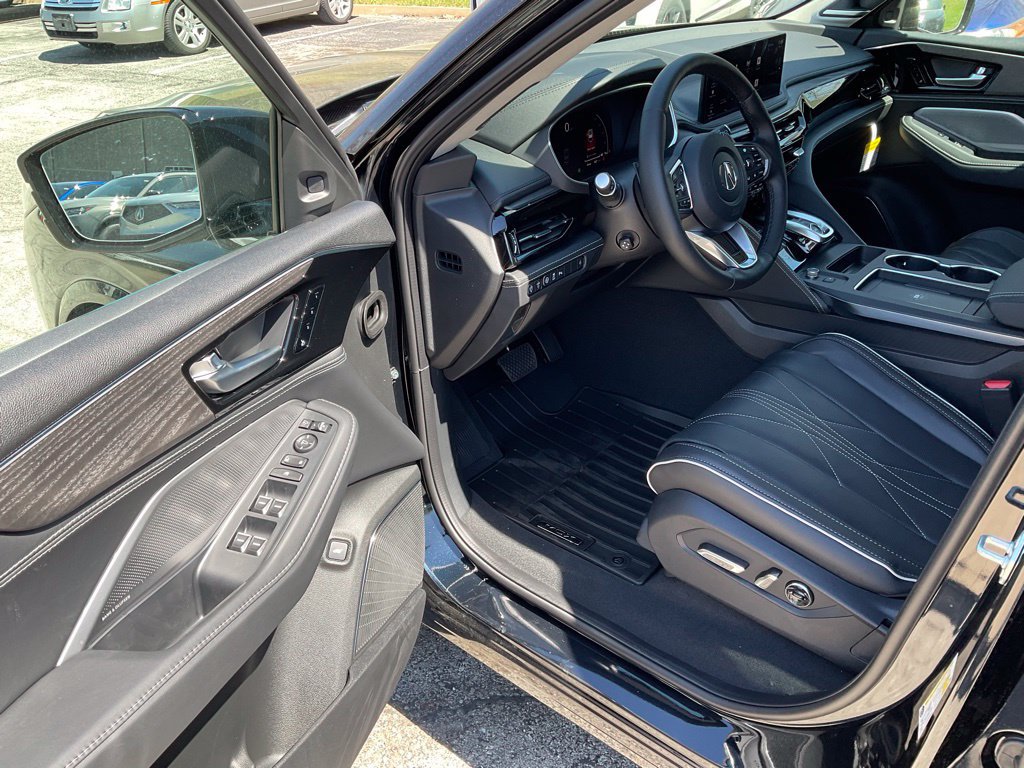New 2026 Acura MDX w/ Advance Package AWD/4WD image 10