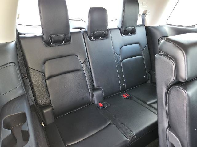 Certified 2023 Nissan Pathfinder SL FWD image 15