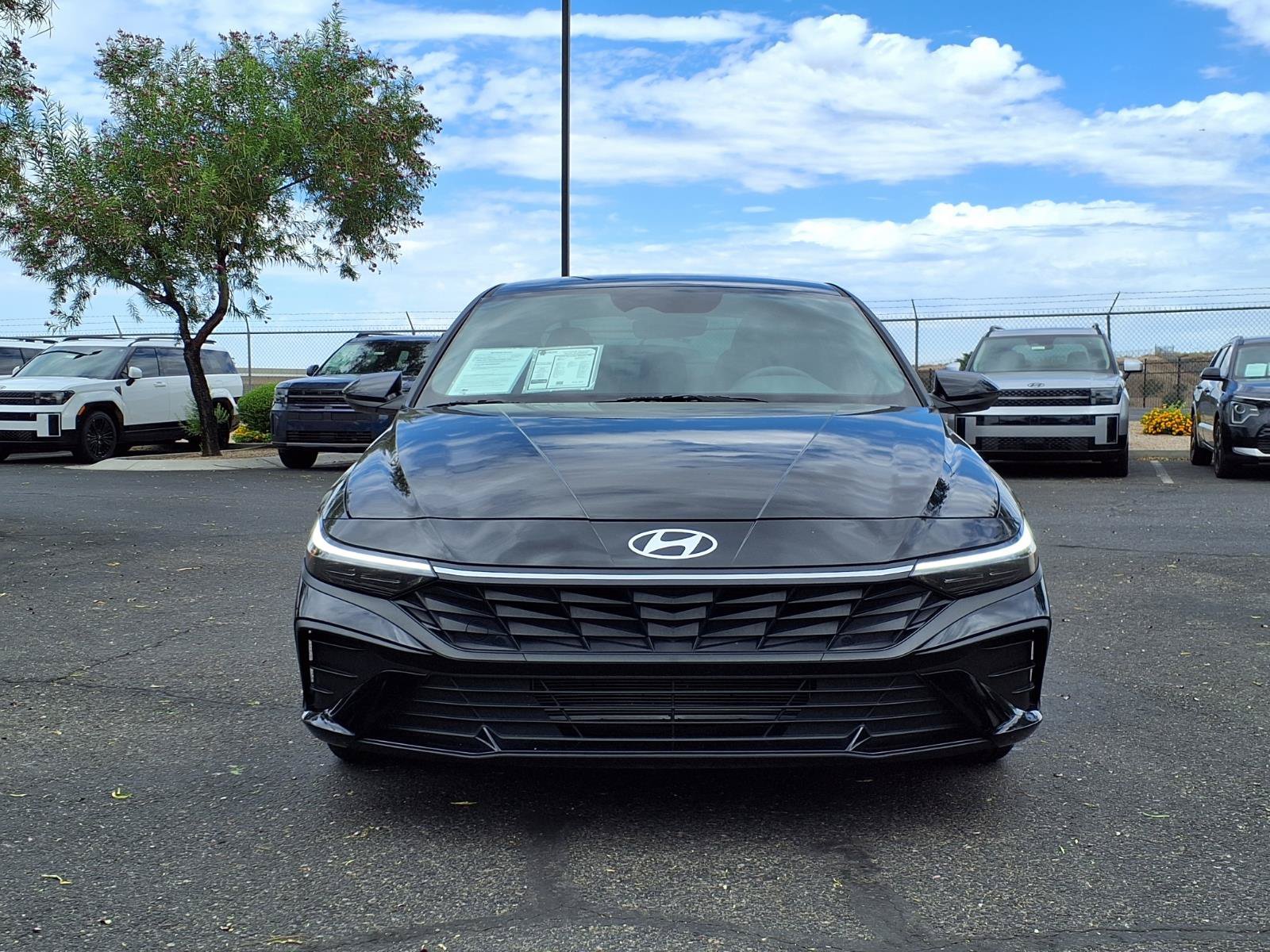 Certified 2024 Hyundai Elantra SEL FWD image 2