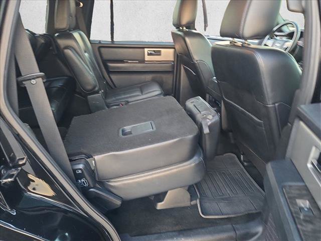 Used 2017 Ford Expedition Limited w/ Equipment Group 301A AWD/4WD image 21