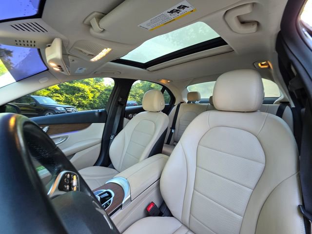 Used 2019 Mercedes-Benz C 300 4MATIC Sedan image 12