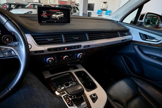 Used 2019 Audi Q7 2.0T Premium Plus w/ Premium Plus Package image 40