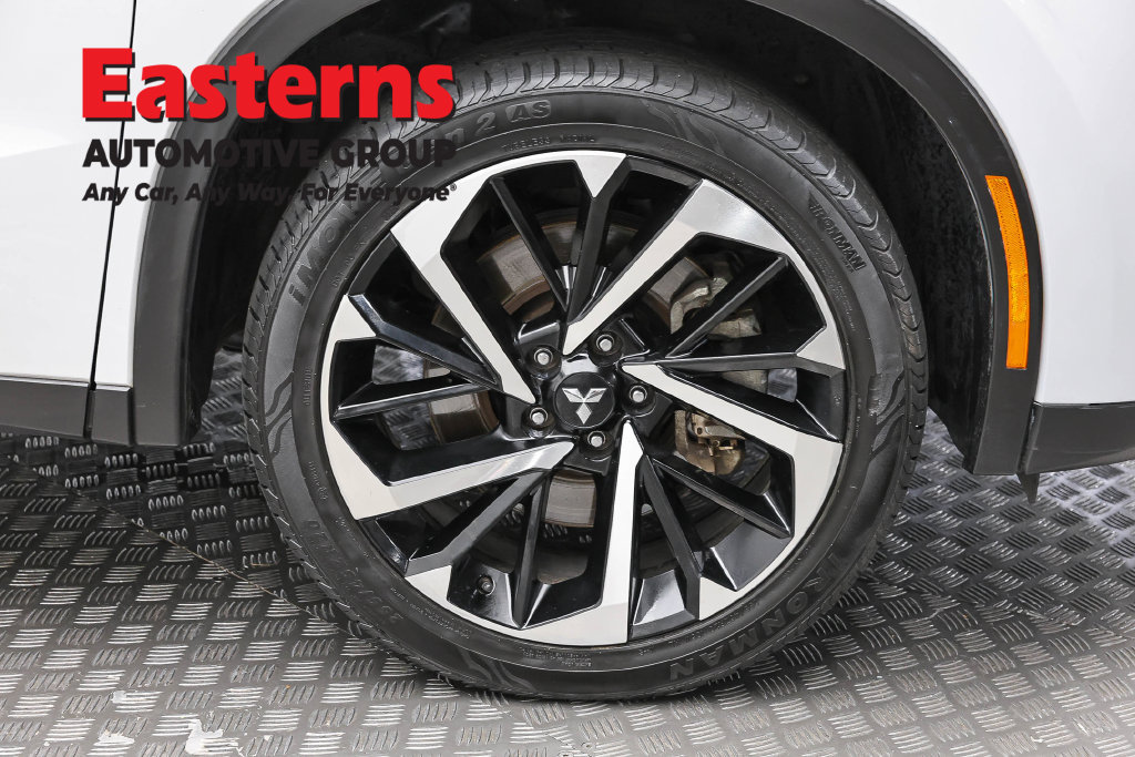 Used 2024 Mitsubishi Outlander SE AWD/4WD image 33