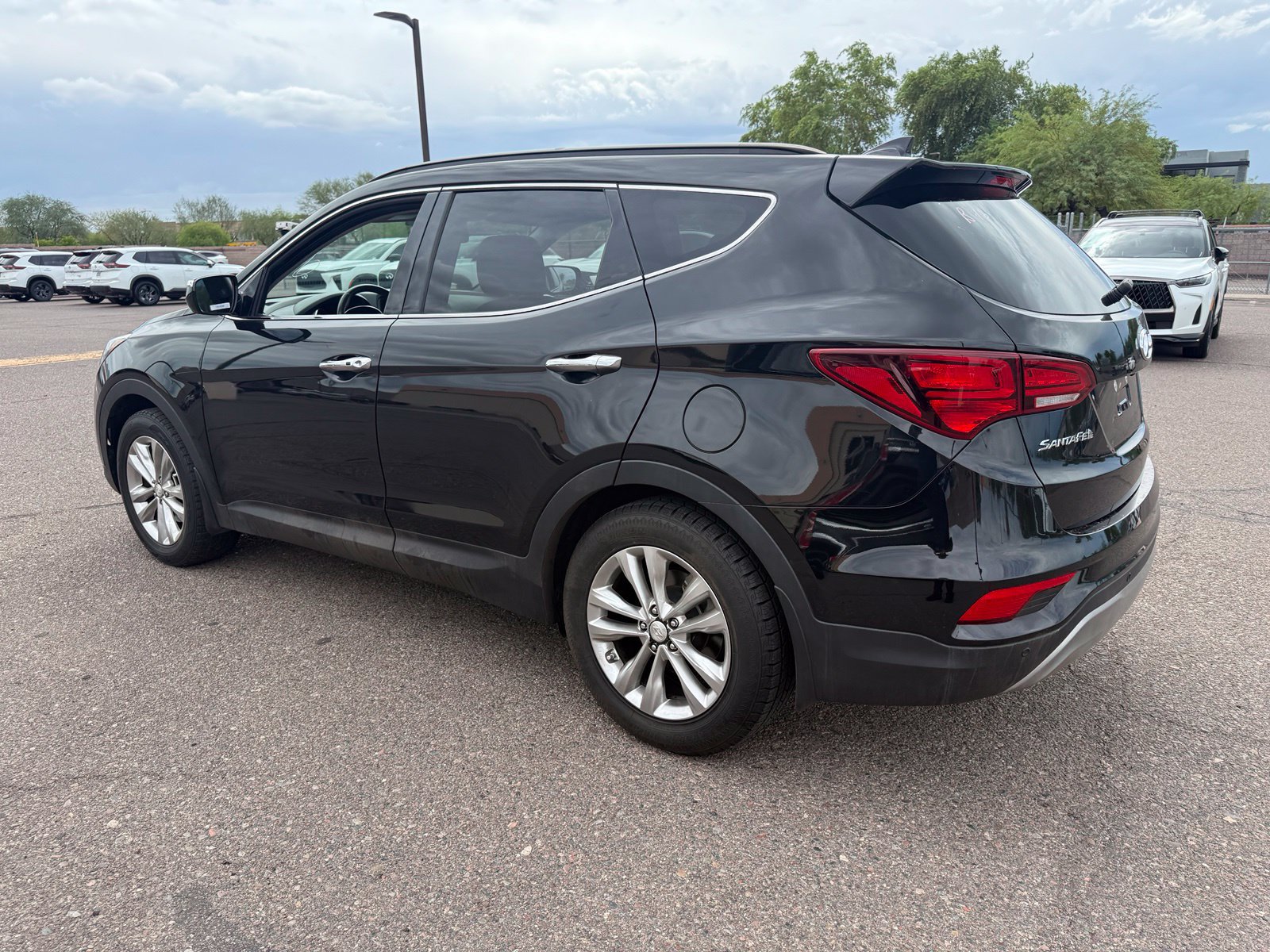Used 2017 Hyundai Santa Fe Sport 2.0T FWD image 7
