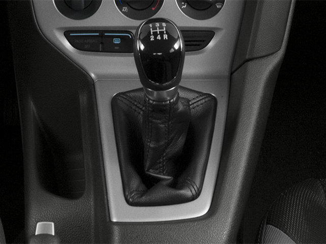 Used 2014 Ford Focus SE FWD image 10