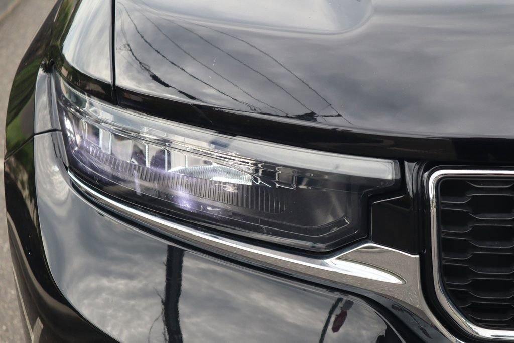 Used 2022 Jeep Grand Cherokee L Limited image 12