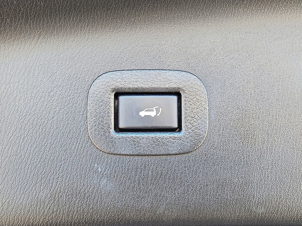 Used 2021 INFINITI QX80 Sensory w/ Cargo Package image 14