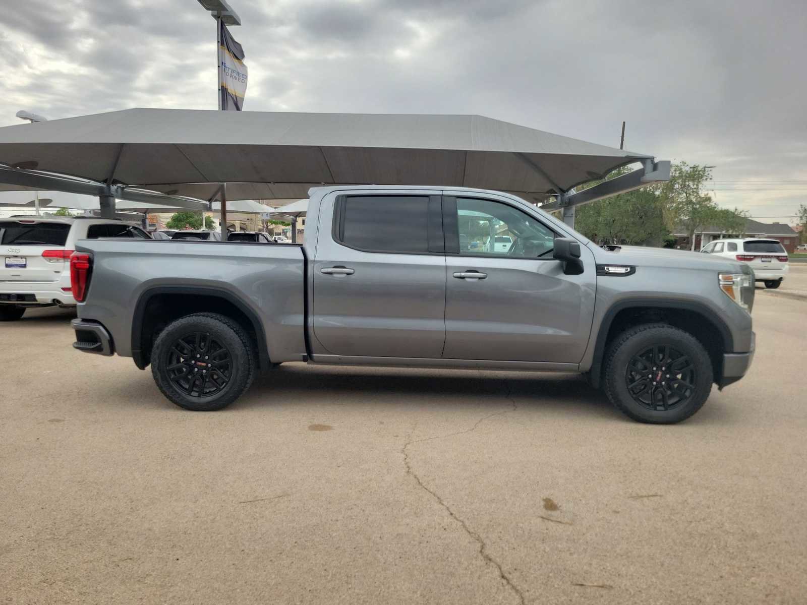 Used 2021 GMC Sierra 1500 Elevation w/ X31 Off-Road Package image 9