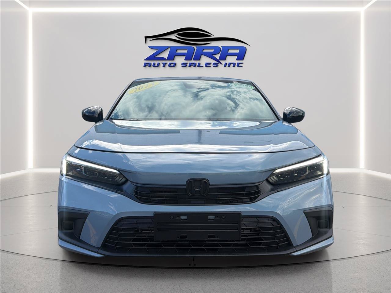 Used 2024 Honda Civic Sport image 2