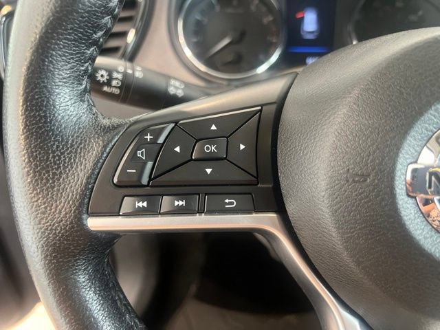 Used 2019 Nissan Rogue SL AWD/4WD image 18