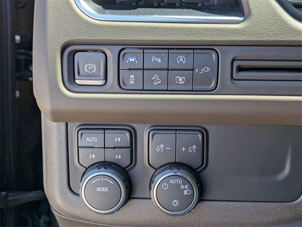 Certified 2022 Chevrolet Tahoe Z71 w/ Luxury Package image 13