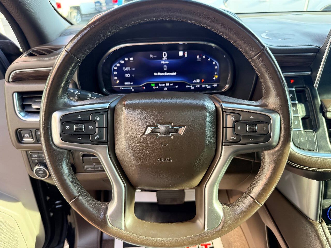 Used 2022 Chevrolet Tahoe Z71 w/ Z71 Off-Road Package AWD/4WD image 22
