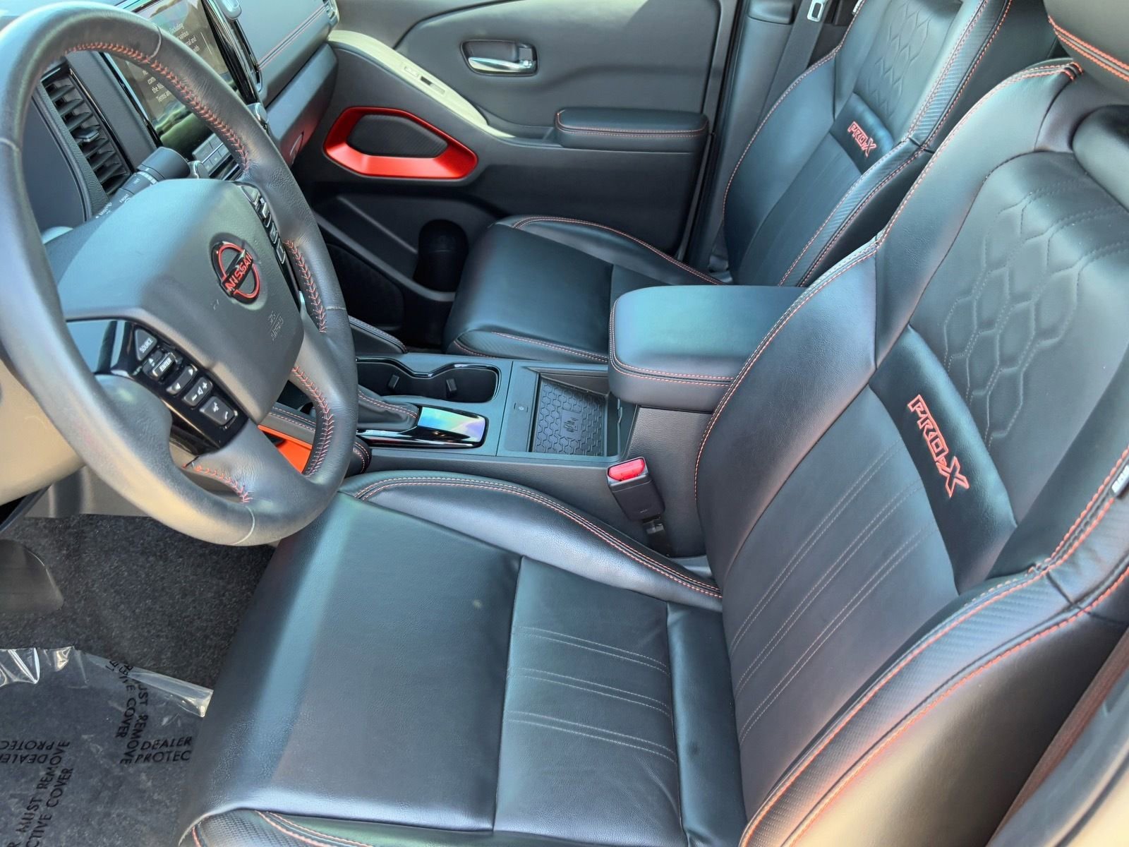 Used 2023 Nissan Frontier Pro-X w/ Pro-X Premium Package image 17