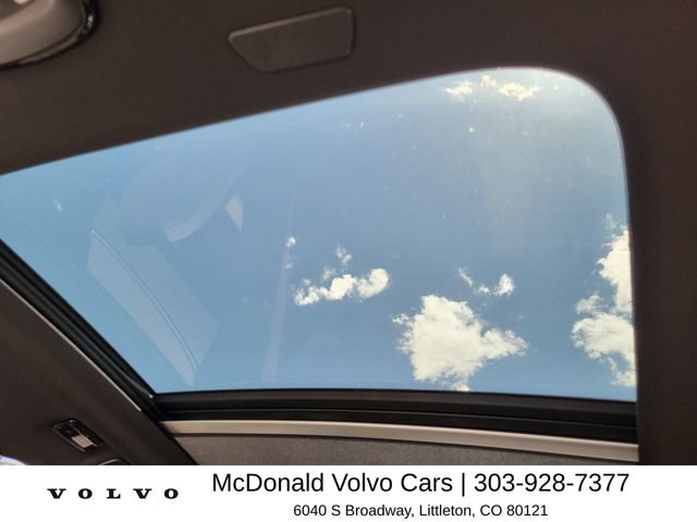 New 2026 Volvo XC60 B5 Core w/ Climate Package AWD/4WD image 28
