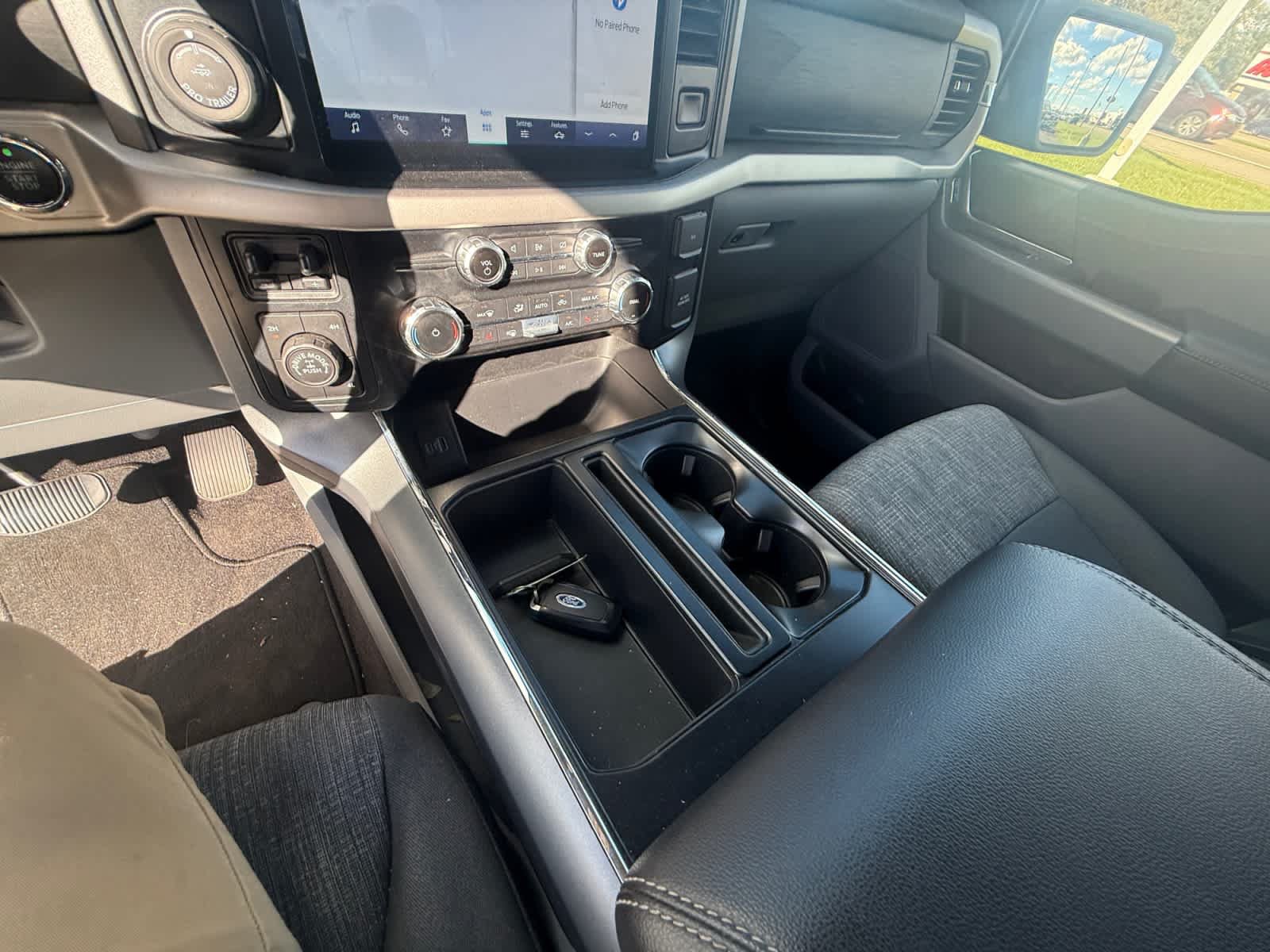Used 2022 Ford F150 XLT w/ Equipment Group 302A High AWD/4WD image 18