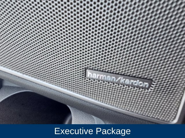 Used 2023 BMW M3 Competition w/ Executive Package AWD/4WD image 8