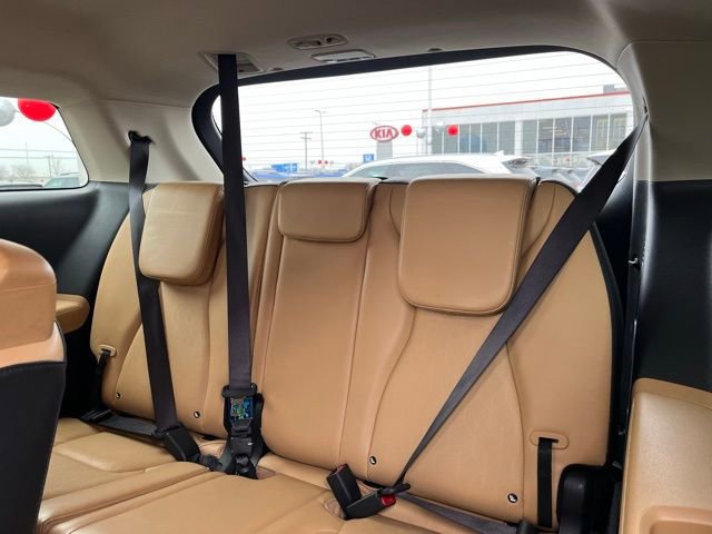 Certified 2023 Kia Carnival LX image 35