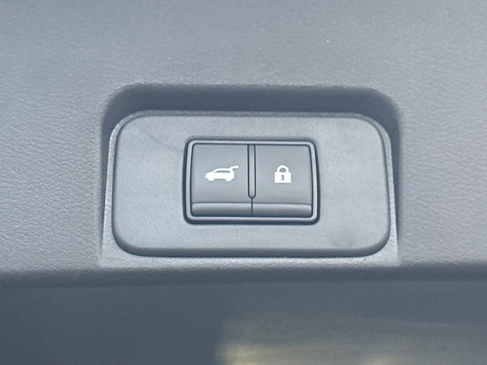New 2026 Nissan Rogue SV FWD image 19